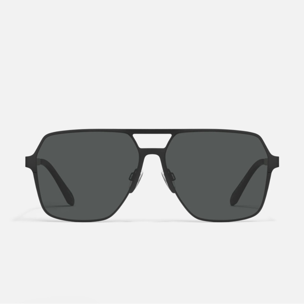 Quay Backstage Pass Sunglasses